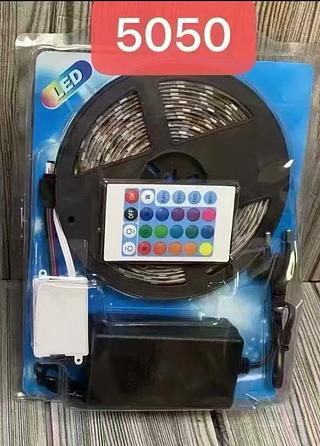 Fita LED RGB (5050) 5m Bivolt com Fonte + Controle